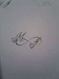 tatouage infini avec lettre