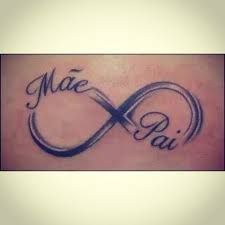 Tatouage infini maman