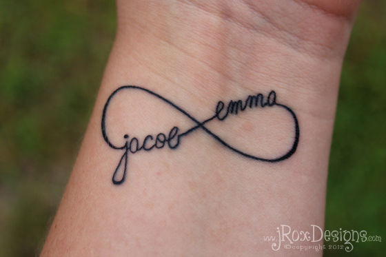 tatouage infini phrase