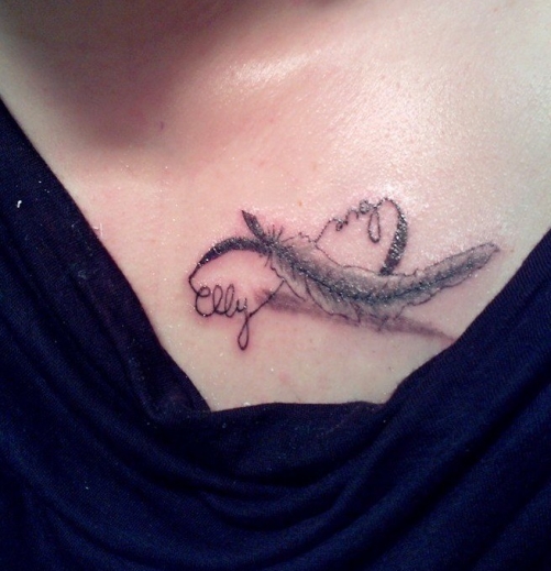 tatouage infini plume oiseau