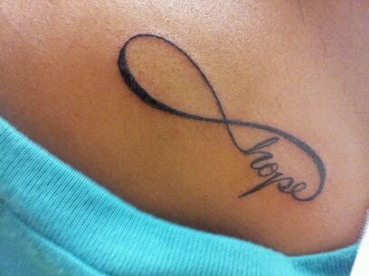 tatouage infinity hope