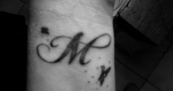 tatouage initiale a et m