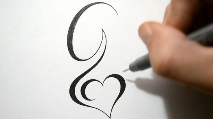 tatouage initiale g