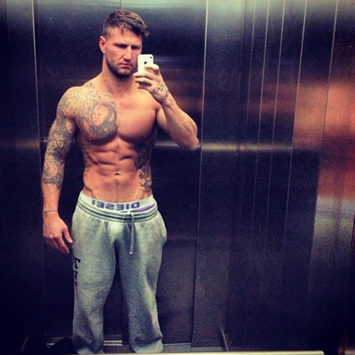 tatouage japonais biceps
