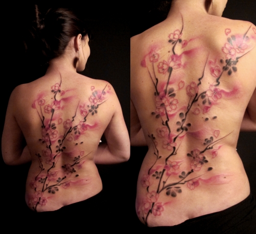 tatouage japonais fleur de cerisier
