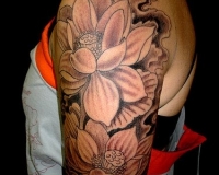 tatouage japonais fleur de lotus