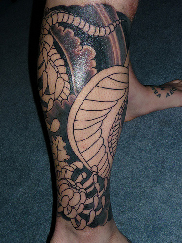 tatouage japonais jambe