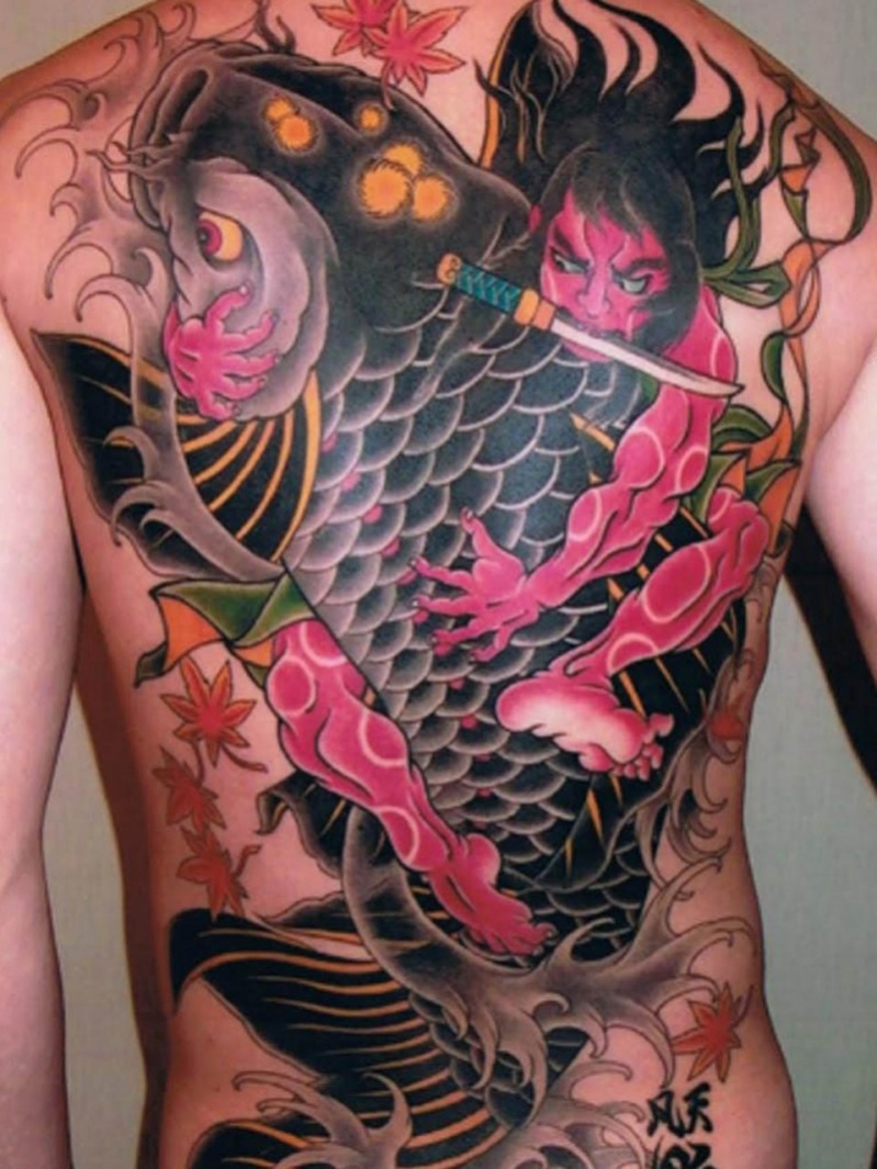 tatouage japonais poisson