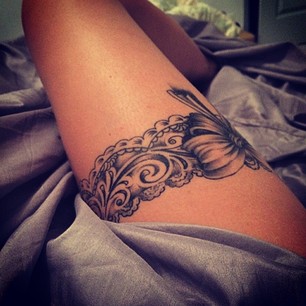 tatouage jarretière tribal