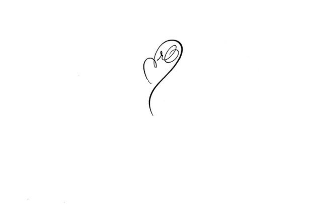 tatouage lettrage initiale