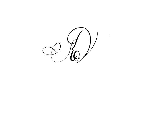 tatouage lettrage initiale