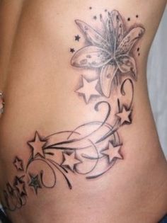 tatouage lys ventre