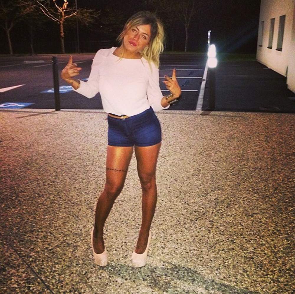 tatouage nabila anges cuisse