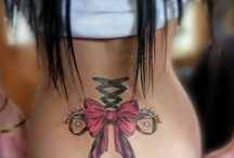 tatouage noeud avec corset