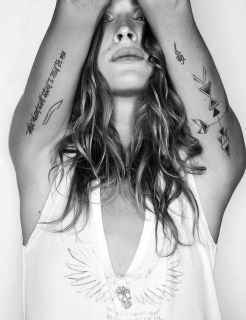 tatouage noeud kenza