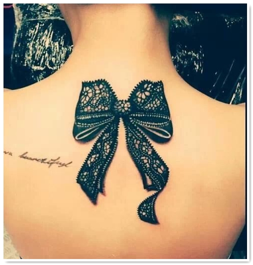 tatouage noeud ruban