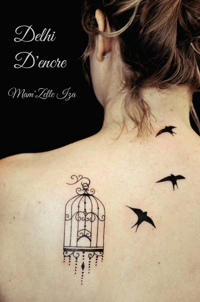 tatouage oiseau en cage