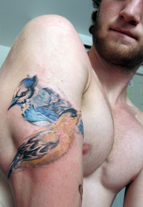 tatouage oiseau homme