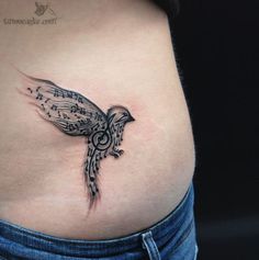tatouage oiseau note de musique