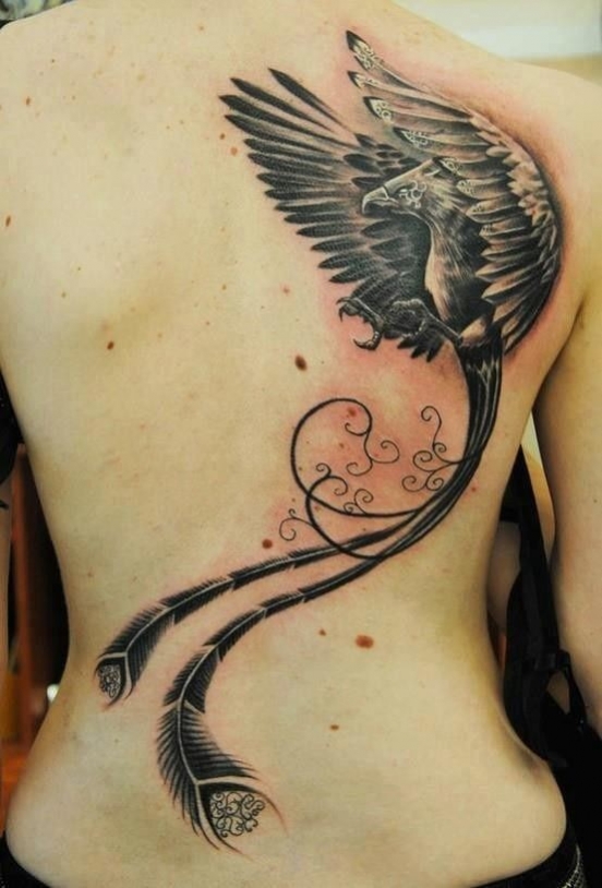tatouage omoplate droite