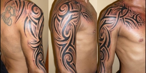 tatouage omoplate homme tribal