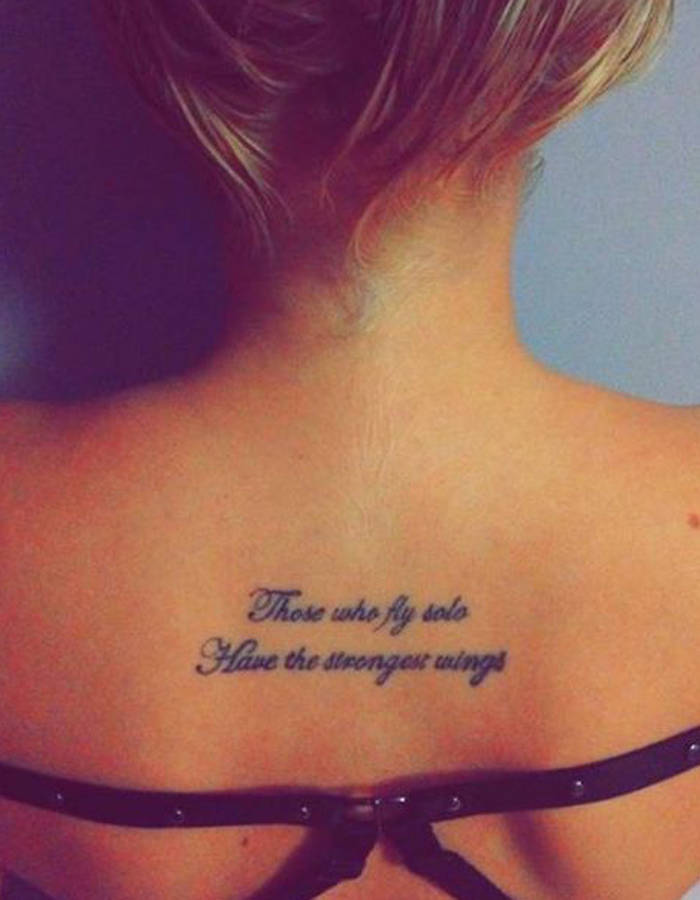 tatouage omoplate soin