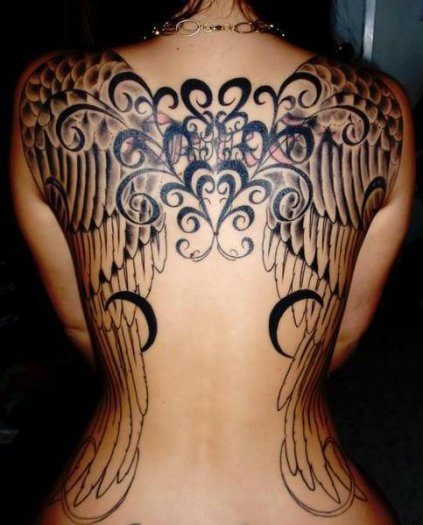 tatouage oriental ventre