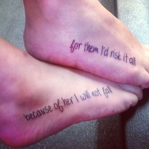 tatouage phrase amour maman