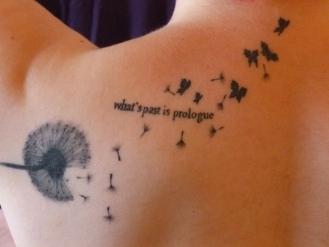 tatouage phrase anglais poignet