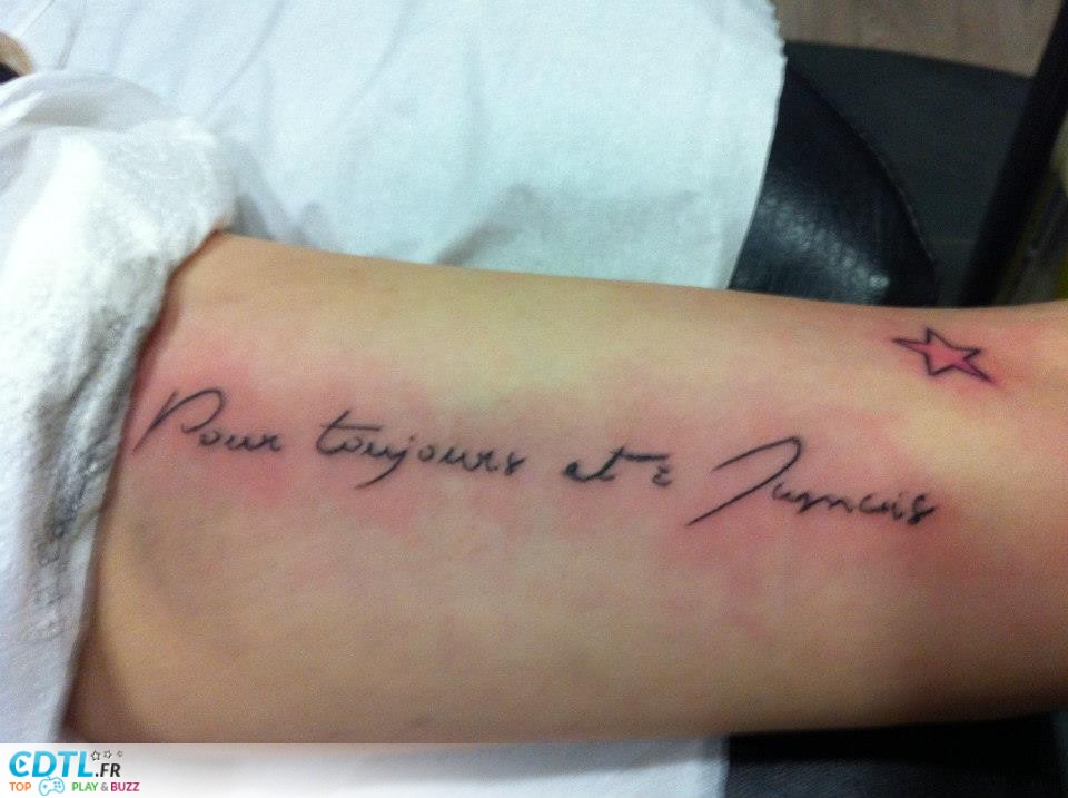 tatouage phrase d'amour en francais