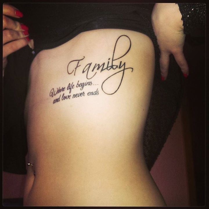 tatouage phrase famille anglais