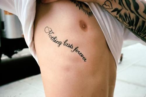 tatouage phrase francais anglais