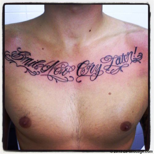 tatouage phrase gothique