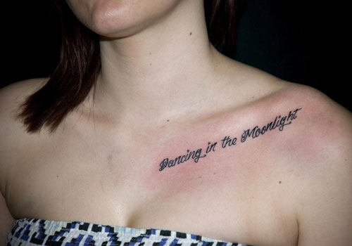 tatouage phrases femme