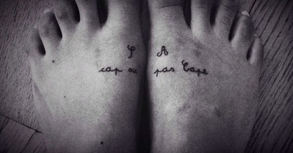 tatouage pied shy'm