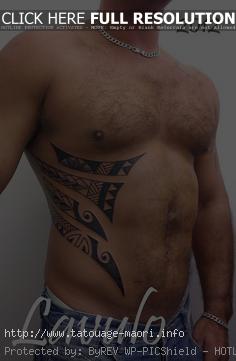 tatouage polynésien ventre homme