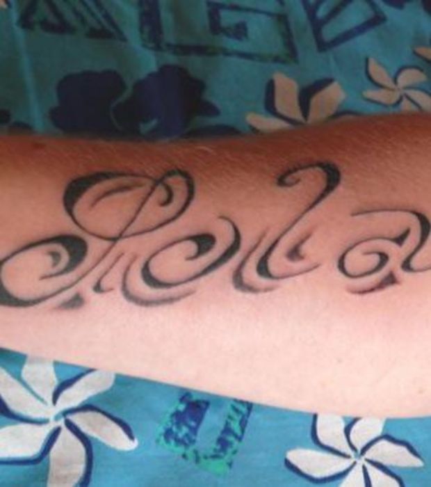 tatouage prenom kevin avant bras