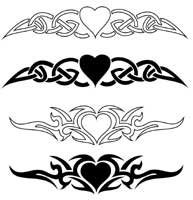 Tatouage tribal avec un coeur