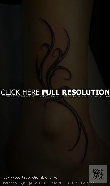 tatouage tribal cheville homme