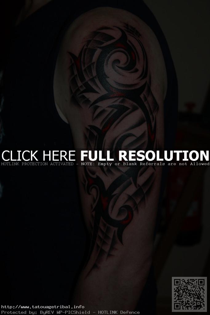 tatouage tribal couleur