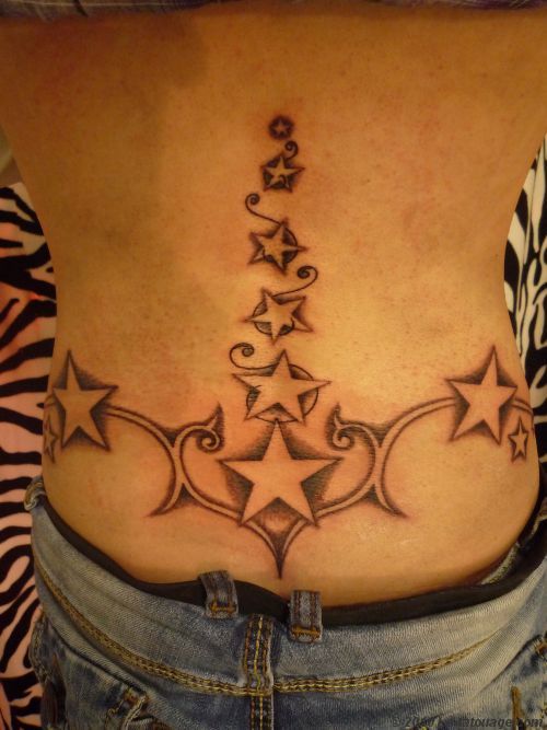 tatouage tribal etoile femme