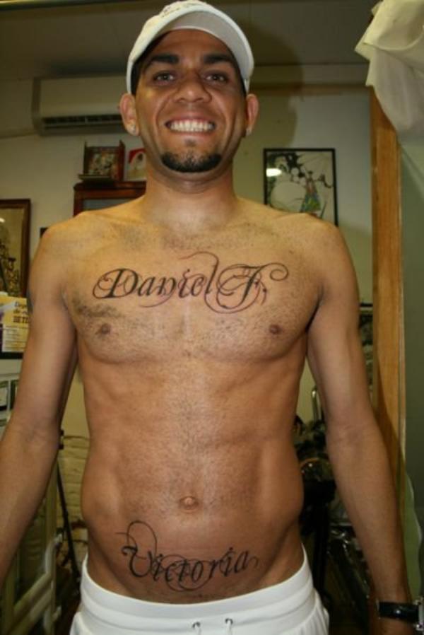 tatouage tribal intérieur biceps