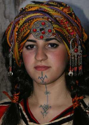 tatouage tribal kabyle