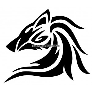 tatouage tribal loup