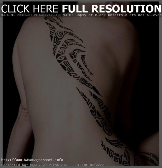 tatouage tribal pour femme