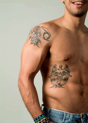 tatouage tribal representant la force