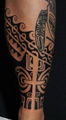 tatouage tribal tibia