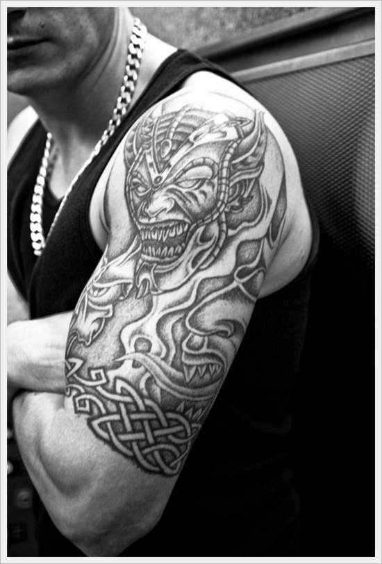 tatouage tribal unique