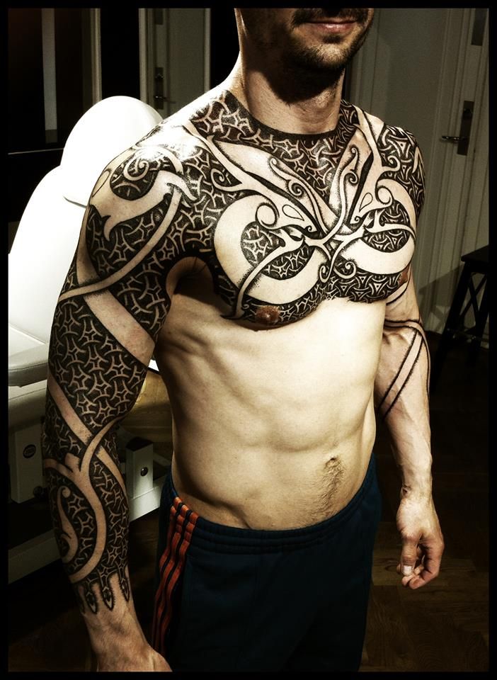 tatouage tribal viking