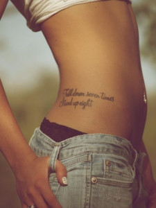 tatouage ventre et dos
